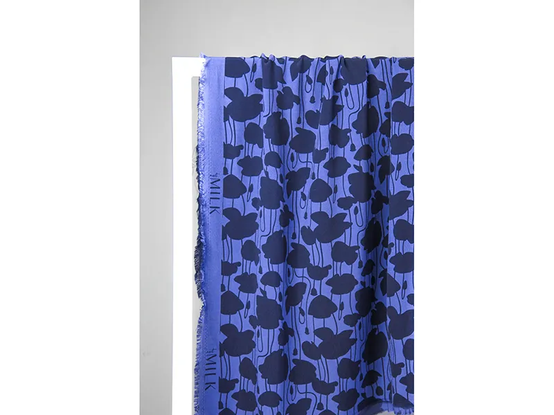 Ecovero viscose crêpe blauw -  Poppy Shade Lapis - Meet Milk